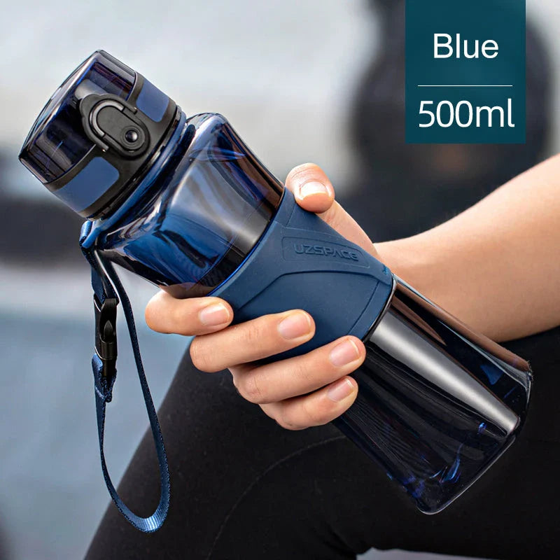 Durable Leak-Proof Protein Shaker and Water Bottle in Blue, Made of Premium Tritan Plastic for Active Lifestyles