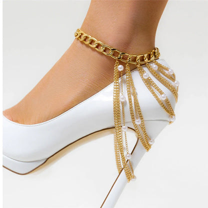 Elegant Boho Chic Tassel Pearl Anklet for Women in Gold, a glamorous accessory that enhances any outfit