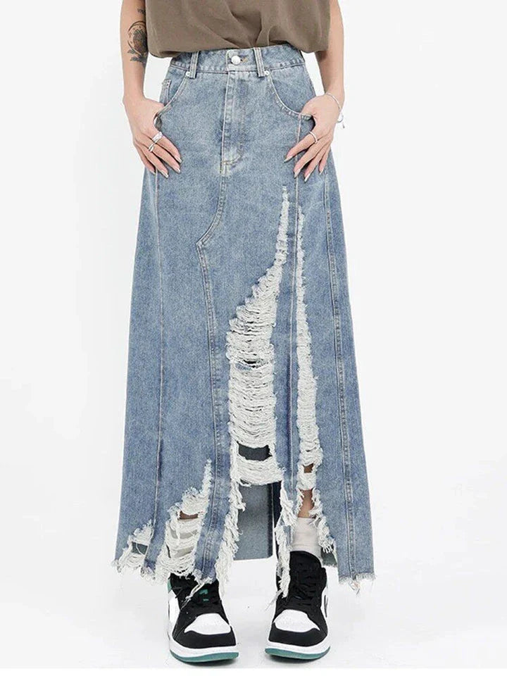 Fashionable high-waist denim skirt with distressed details, offering a stylish and comfortable design for versatile wear.