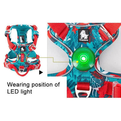 Durable reflective camouflage dog harness with lightweight aviation aluminum buckle for enhanced safety and comfort during outdoor activities