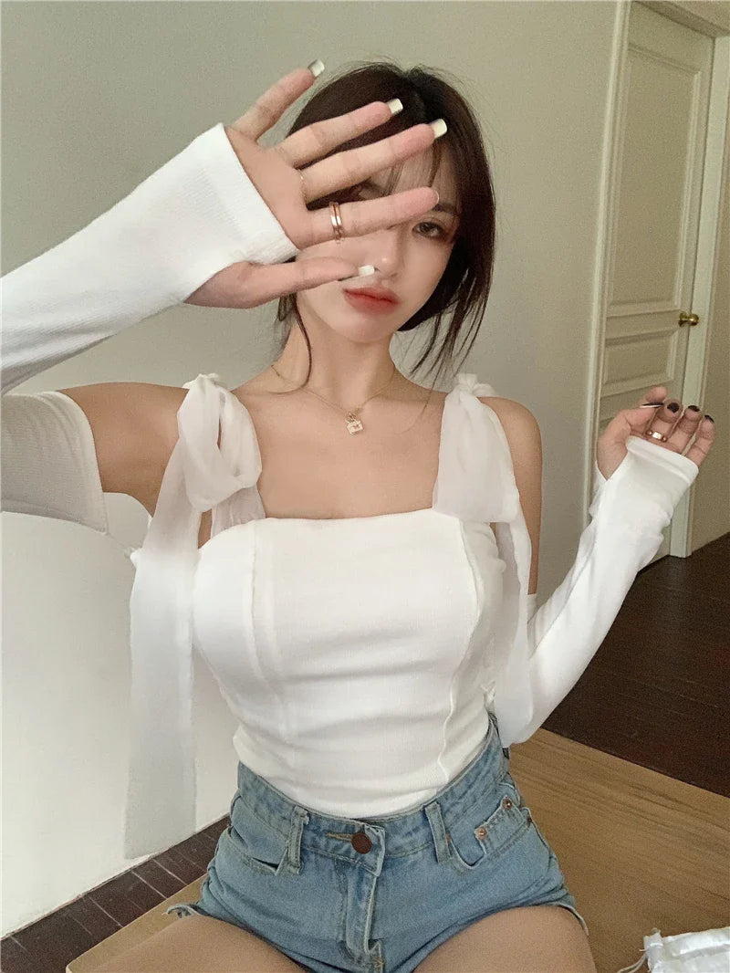 Chic knitted white tank top with bow accent, one size fits all, premium polyester fabric