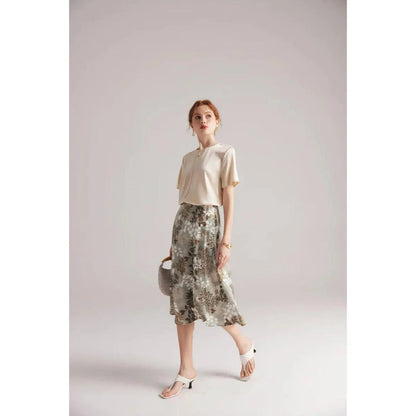 Elegant mulberry silk women's summer tee in olive color with classic O-neck design