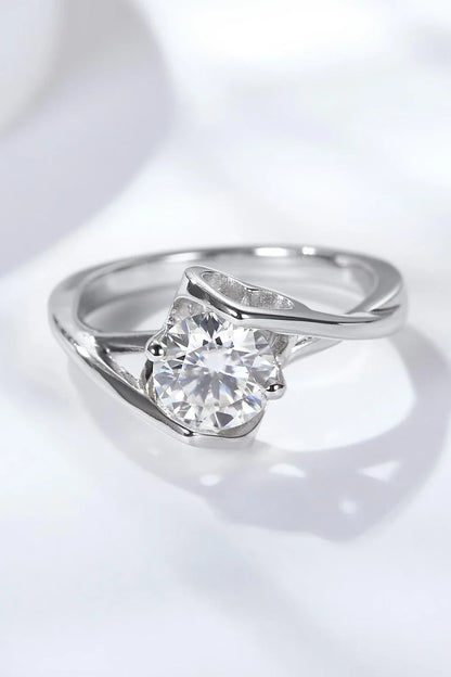 Elegant 1 Carat Moissanite Ring in 925 Sterling Silver, featuring a dazzling center stone and a sleek, minimalist design