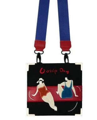 Outdoor Embroidery Knapsack with Customizable Panels and Ample Storage Space for Art Supplies