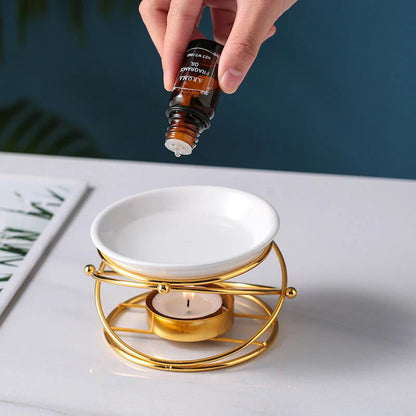 Elegant gold-finished hollow aromatherapy oil diffuser with round or square frame shapes