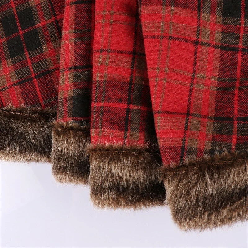Elegant snowflake plaid Christmas tree skirt made of durable non-woven fabric, perfect for adding festive charm to your holiday decor