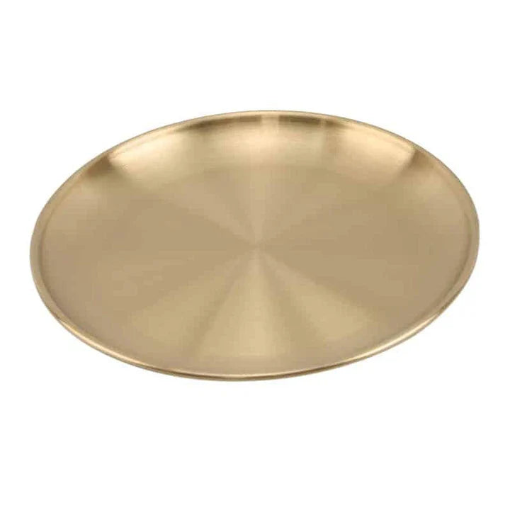 Elegant European-style round dinner plates made of premium stainless steel with a luxurious gold finish