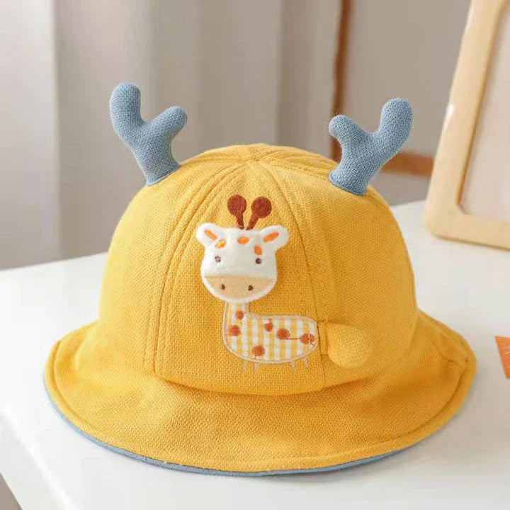 Adorable cartoon animal-themed baby sun hat with ears, providing sun protection and style for infants and toddlers