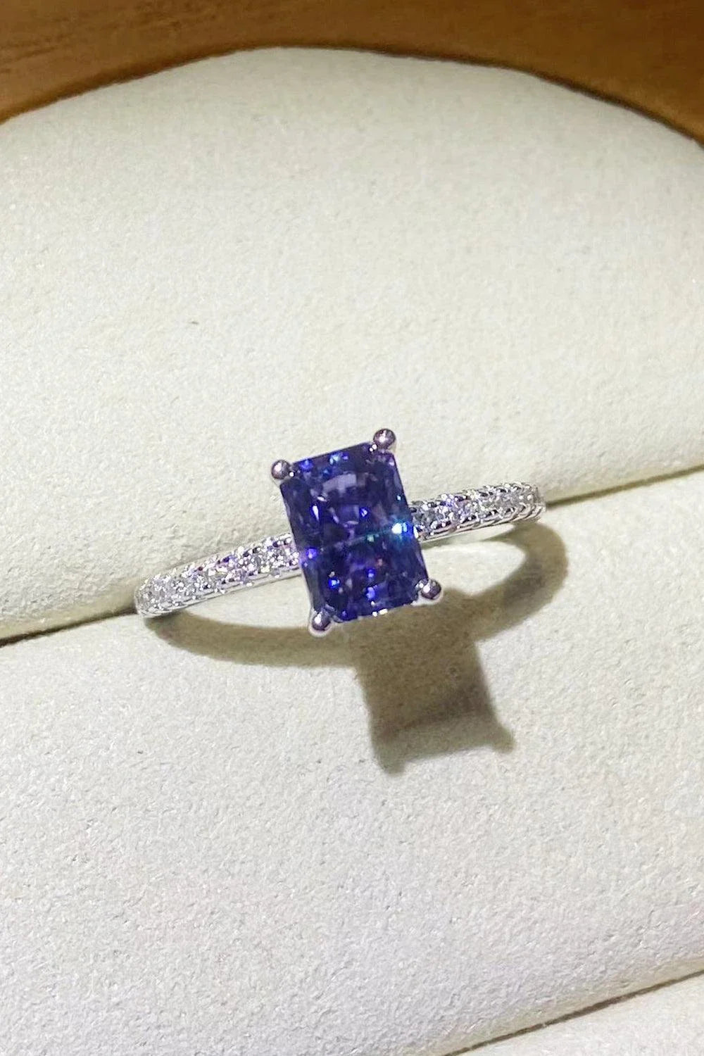 Elegant 1 Carat Moissanite Ring in Stunning Blue, Crafted with Premium 925 Sterling Silver and Radiant Zircon Accents