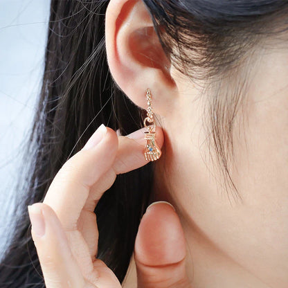 Premium gold-plated hand guard and elegant eardrop set with geometric design