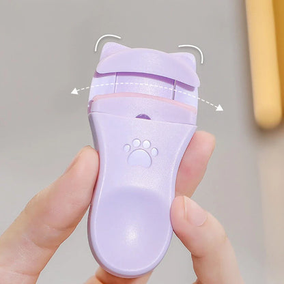 Chic cat claw wide angle eyelash curler for long-lasting, beautifully curled lashes