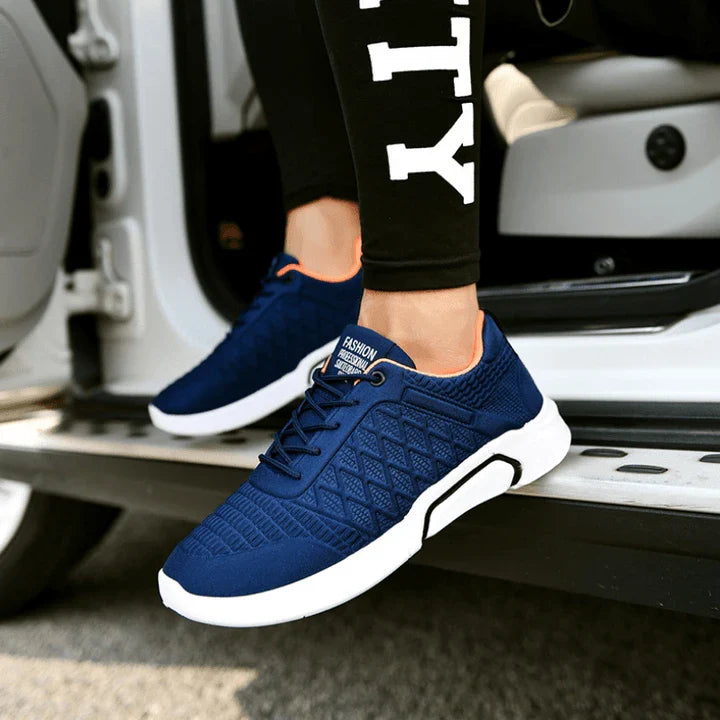 Comfortable and stylish spring sports shoes with breathable mesh design, available in multiple color options