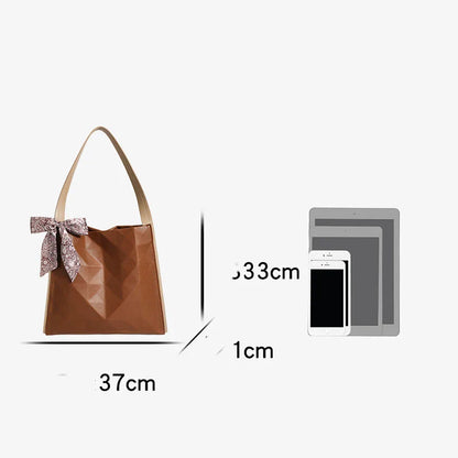 Fashionable large-capacity tote bag with geometric pattern and one-shoulder strap, made of premium PU material for versatile everyday use