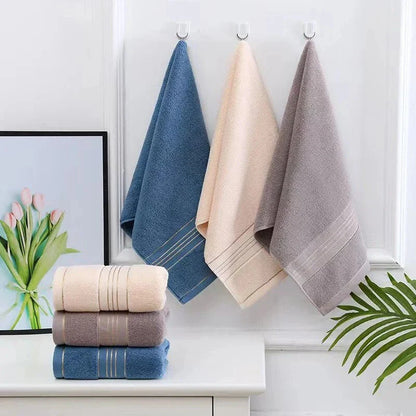 Premium combed cotton face towels with quick-dry technology for a luxurious and absorbent bathing experience.