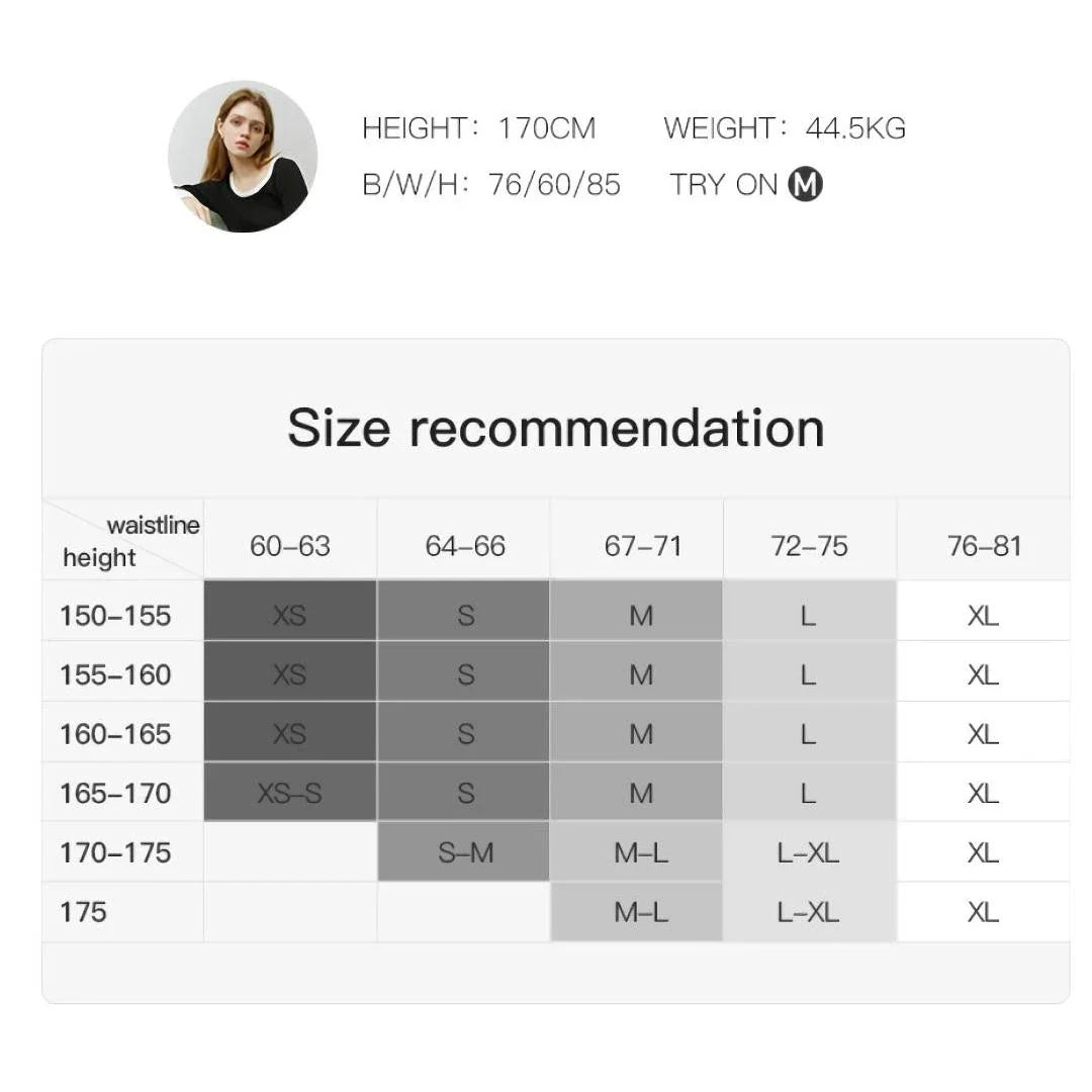 Elegant summer polo collar shirt for professional women, featuring a sophisticated design, breathable fabric, and versatile style.