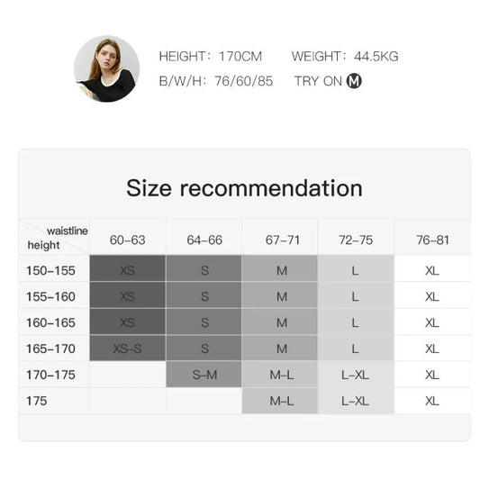 Elegant summer polo collar shirt for professional women, featuring a sophisticated design, breathable fabric, and versatile style.