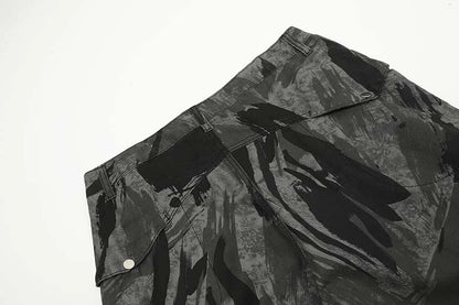 Graffiti camouflage print straight-leg jeans with a high-waist design for a flattering, comfortable fit