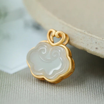 Elegant Hetian Jade Retro Pendant with Intricate Silver Inlay Design and Adjustable Cross-Chain