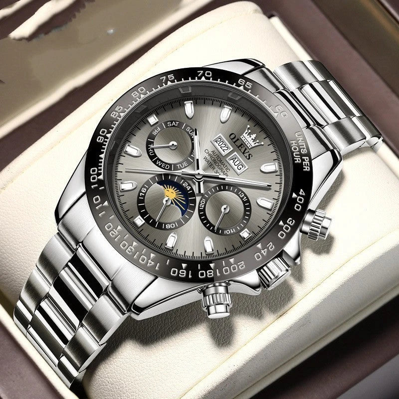 Elegant automatic men's watch with stainless steel case and adjustable bracelet, showcasing precise timekeeping and versatile design.