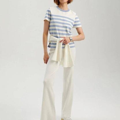 Fashionable striped knit t-shirt with a slim, flattering fit and timeless style