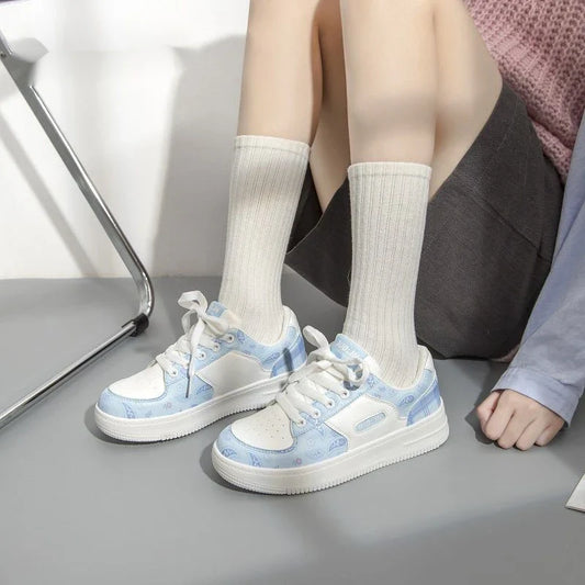 Fashionable and comfortable women's casual sports shoes with a unique design, available in various trendy colors