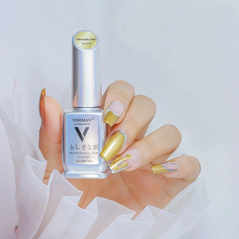 Metallic Mirror Silver Gel Nail Polish with a luxurious, high-gloss finish