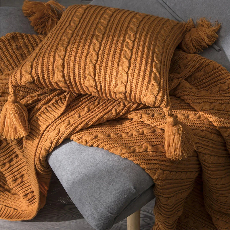 Hhomeenjoy US Elegant Striped Cushion Cover with Tassels for Beds and Sofas