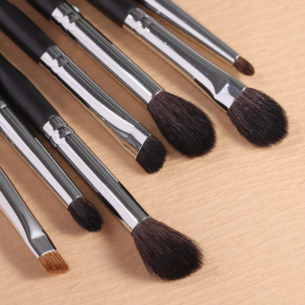 7-Piece Premium Eye Makeup Brush Set with natural goat hair and synthetic fibers for flawless, professional-looking eye makeup.