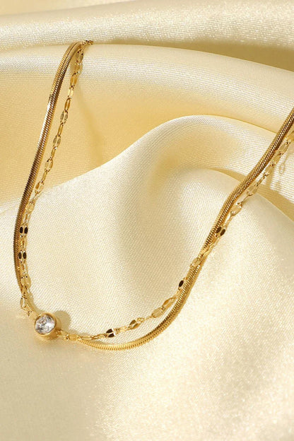 Rhinestone Double-Layered Bracelet in Gold, made of high-quality stainless steel with extendable design