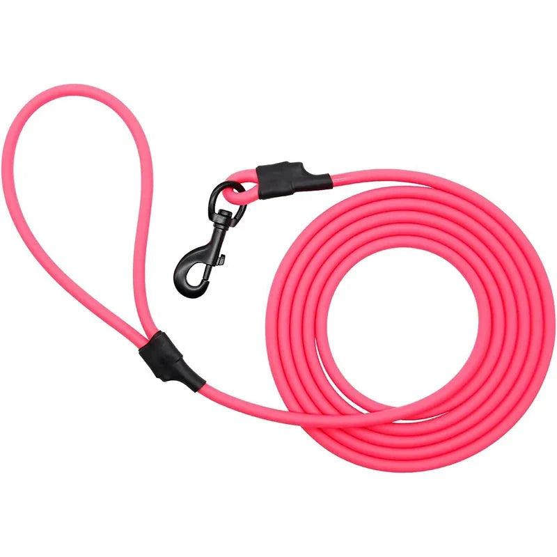 Rugged waterproof dog training leash in various lengths, perfect for outdoor adventures with your furry friend.
