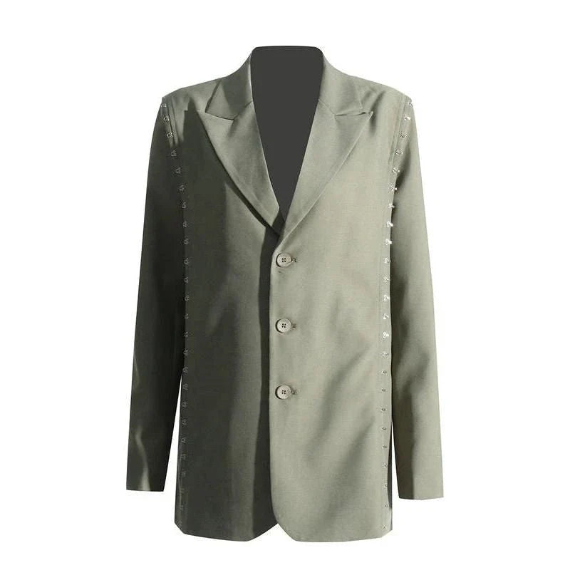 Autumn 2024 women's blazer with notched metal buckle decoration, available in black and green colors