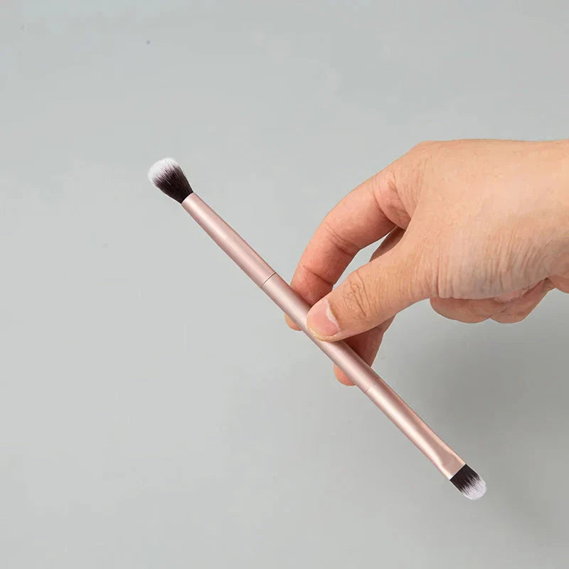 Hhomeenjoy Dual-Ended Eyeshadow & Nose Contour Brush - Professional Makeup Tool for Precise Application
