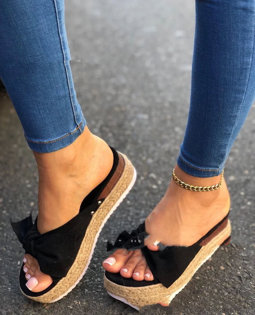 Premium hemp rope platform bow sandals with suede upper and PU sole for stylish and comfortable everyday wear