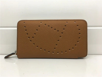 Premium cowhide leather clutch bag with lychee pattern design, featuring a medium-sized square shape and versatile style