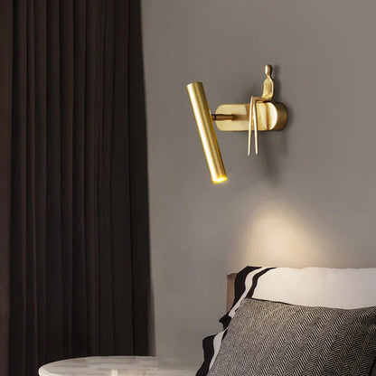 Stylish and versatile bedroom wall lamp with a sleek, postmodern design and a luxurious gold finish