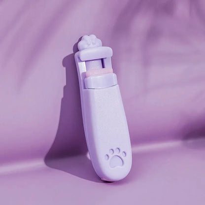 Chic cat claw wide angle eyelash curler for long-lasting, beautifully curled lashes