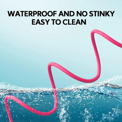 Rugged waterproof dog training leash in various lengths, perfect for outdoor adventures with your furry friend.