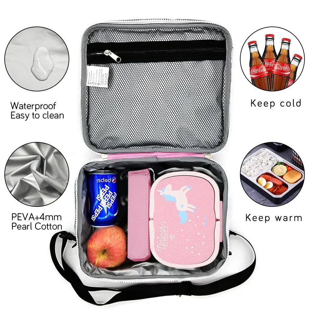 Cartoon unicorn-patterned lunch boxes with insulated bags, made of durable materials for practical and whimsical lunchtime solutions.