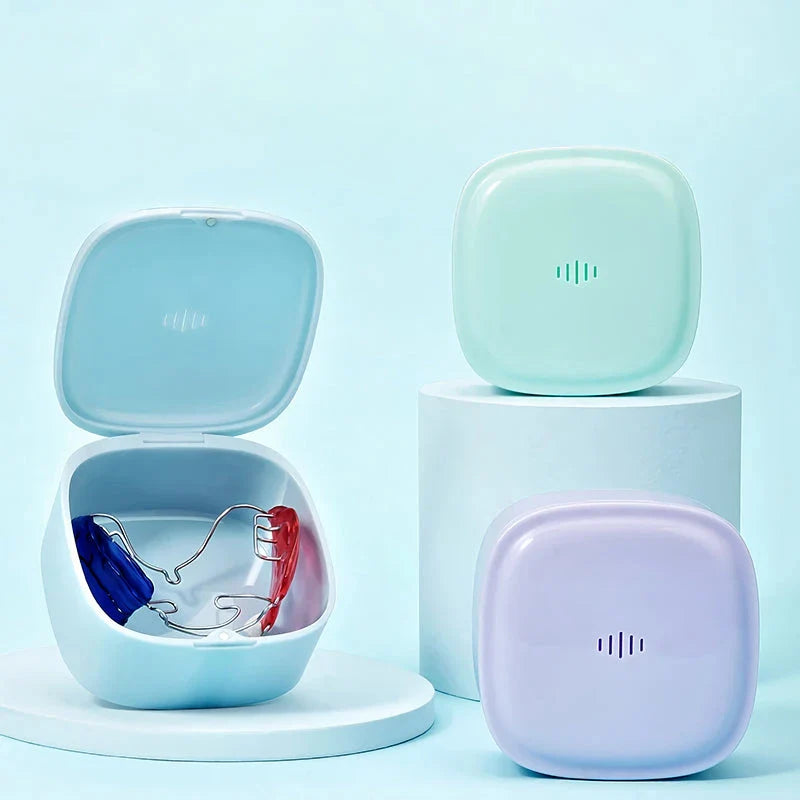 Hhomeenjoy Durable Magnetic Buckle Denture Case for Everyday Protection