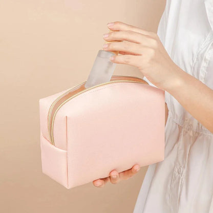 Chic PU Leather Travel Cosmetic Bag - Elegant Makeup Organizer with Secure Zipper in Multiple Sizes