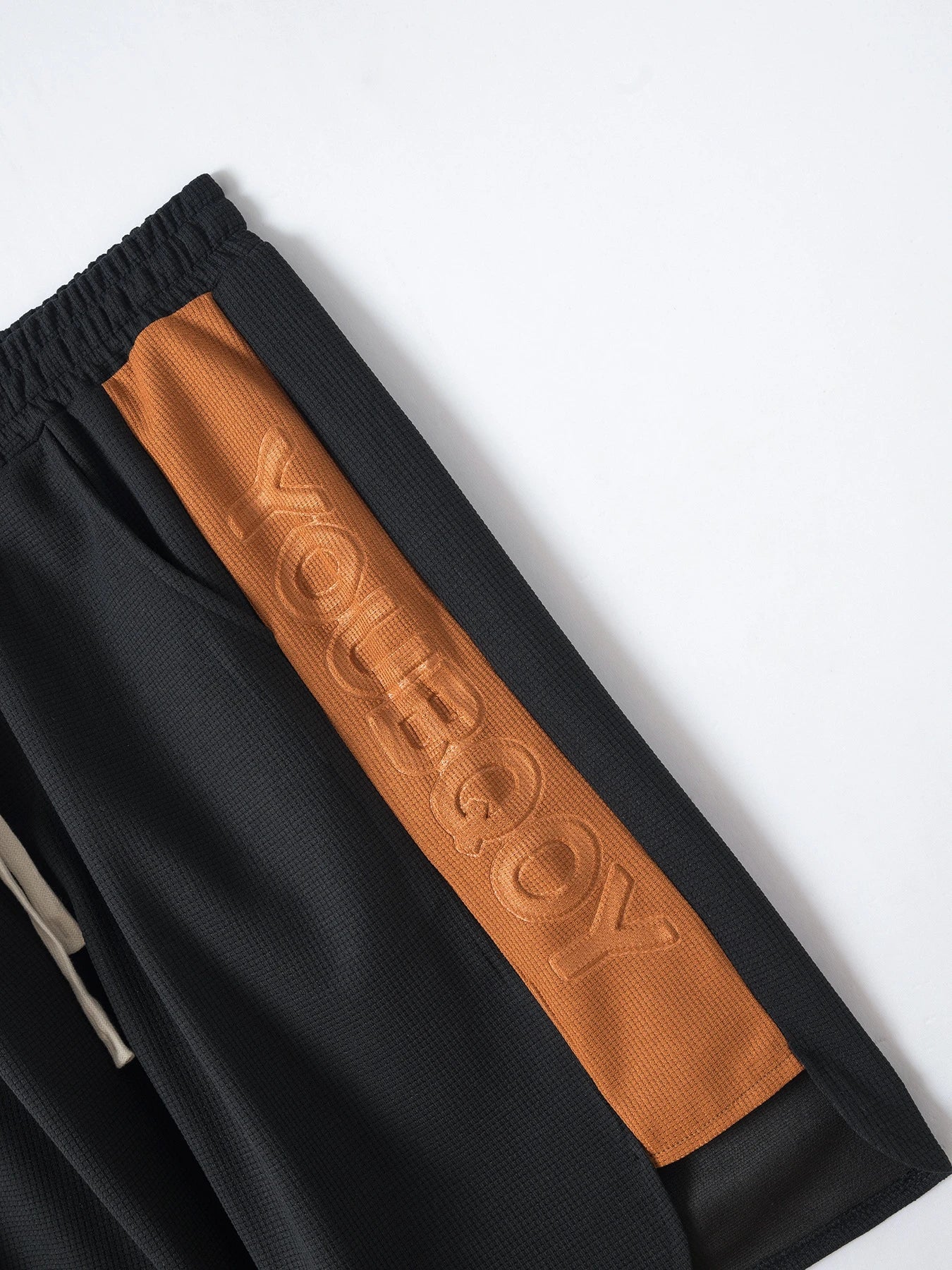 Loose Summer Outdoor Casual Pants for Men in a variety of colors, including white, black, light gray, sapphire blue, and apricot.