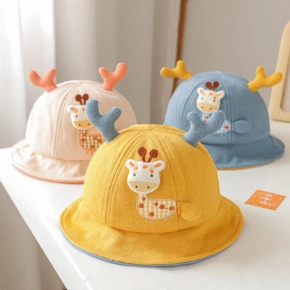 Adorable cartoon animal-themed baby sun hat with ears, providing sun protection and style for infants and toddlers