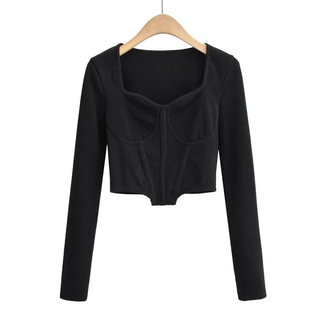 A stylish slim-fit short autumn top with an open waist design, made of premium polyester fabric with long sleeves and a square collar.