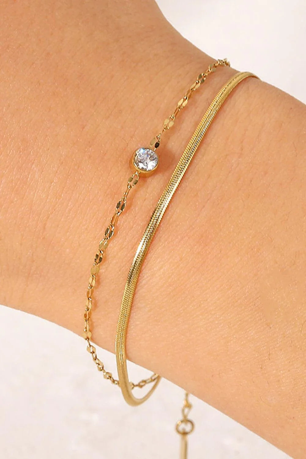 Rhinestone Double-Layered Bracelet in Gold, made of high-quality stainless steel with extendable design
