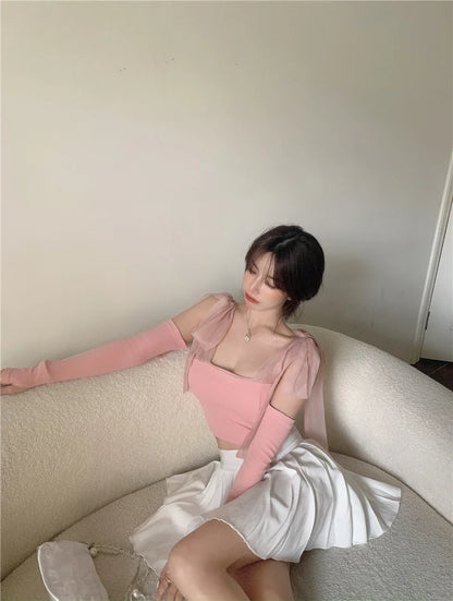 Chic knitted white tank top with bow accent, one size fits all, premium polyester fabric