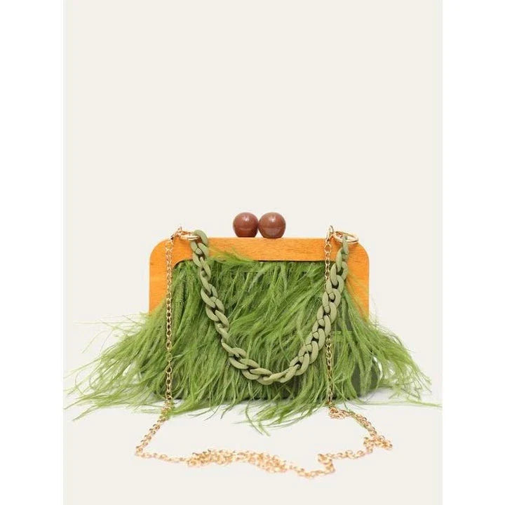 Elegant green feather evening clutch with chic acrylic chain, a stylish and practical accessory for formal and casual events