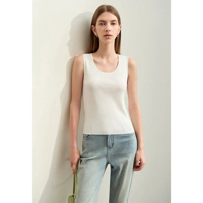 Elegant summer silk camisole with fashionable cutout design for modern women