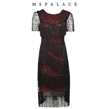 A glamorous Gatsby-inspired party dress adorned with shimmering sequins and flowing tassels, perfect for special occasions and dance floors.