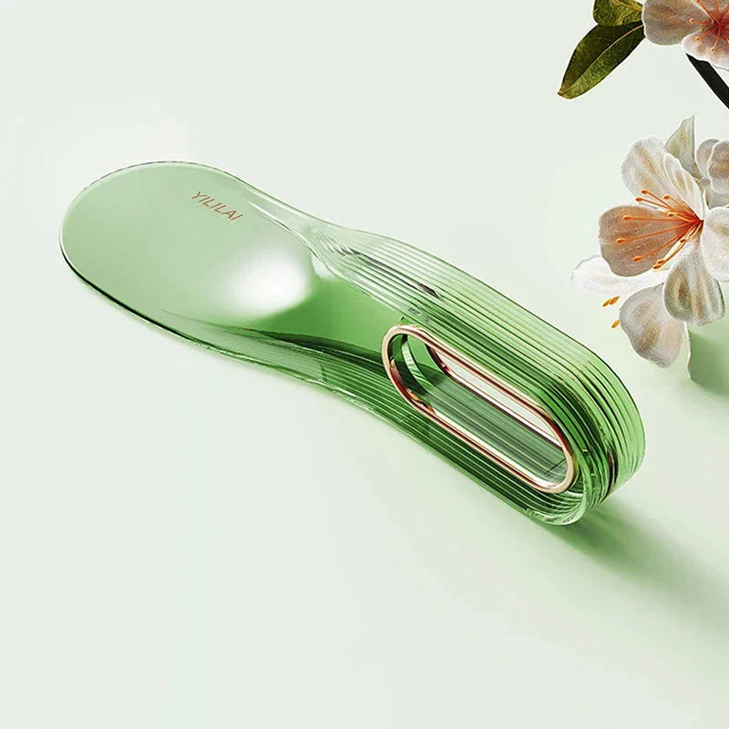Ergonomic mattress lifter tool with durable PET material and angled design for easy lifting