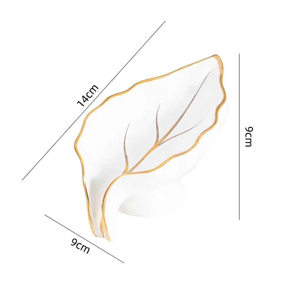 Elegant ceramic leaf-shaped soap dish with a heart design, perfect for adding a touch of nature-inspired luxury to your bathroom decor